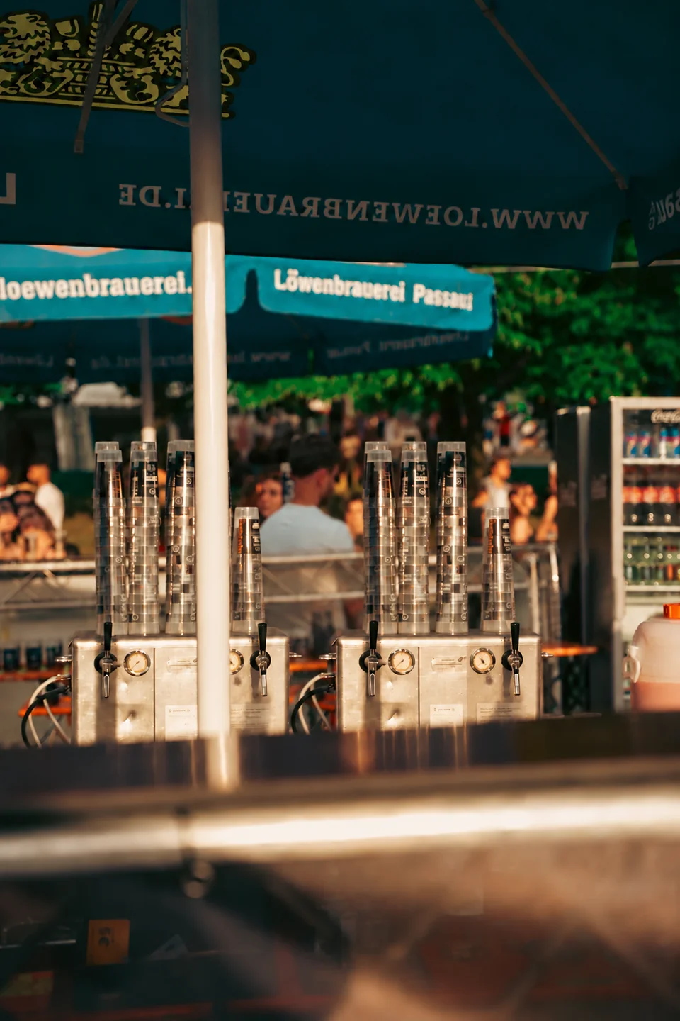 Bierdurchlaufkühler im Einsatz beim Ausschank